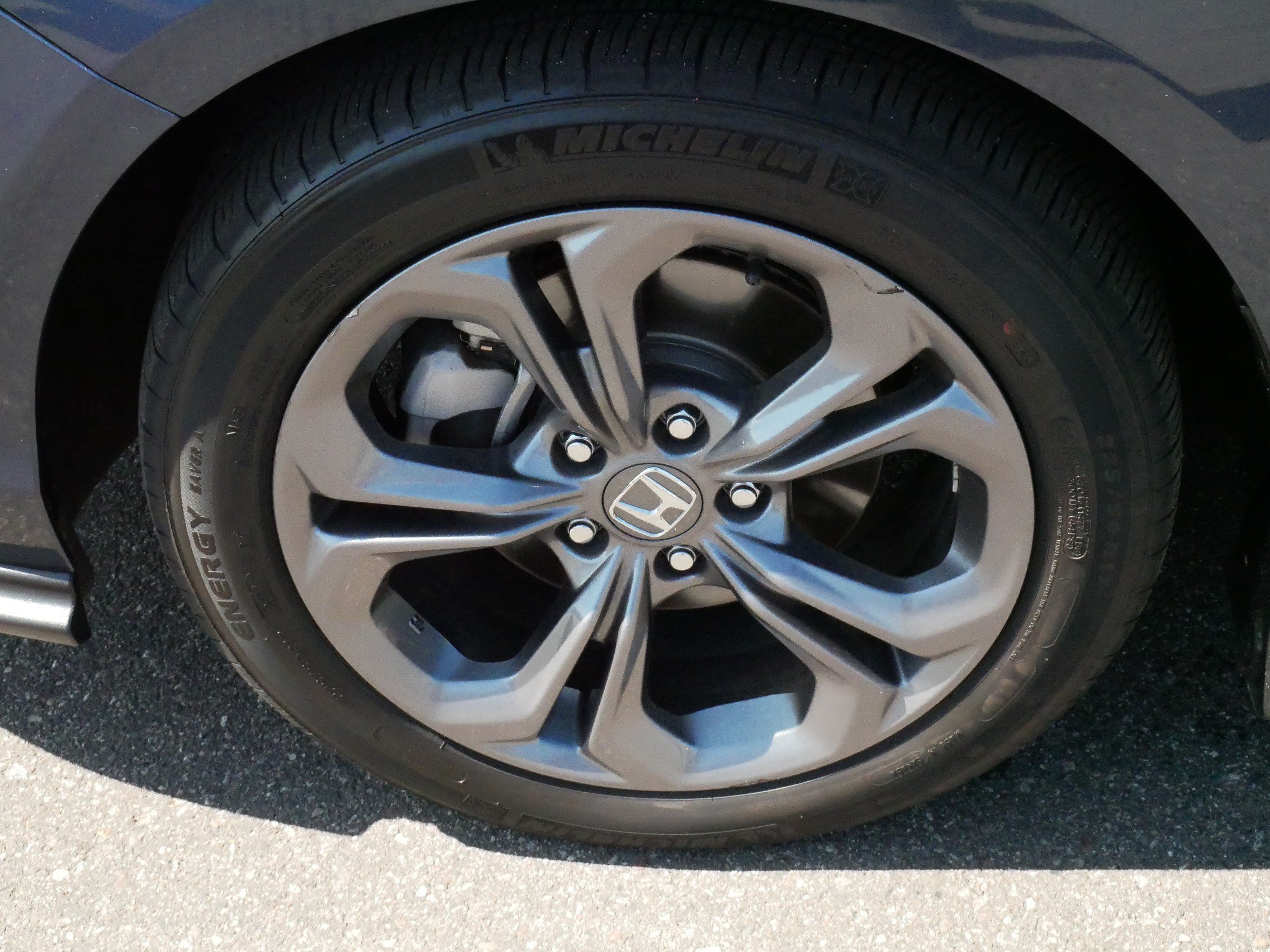 Certified 2023 Honda Accord EX image 15