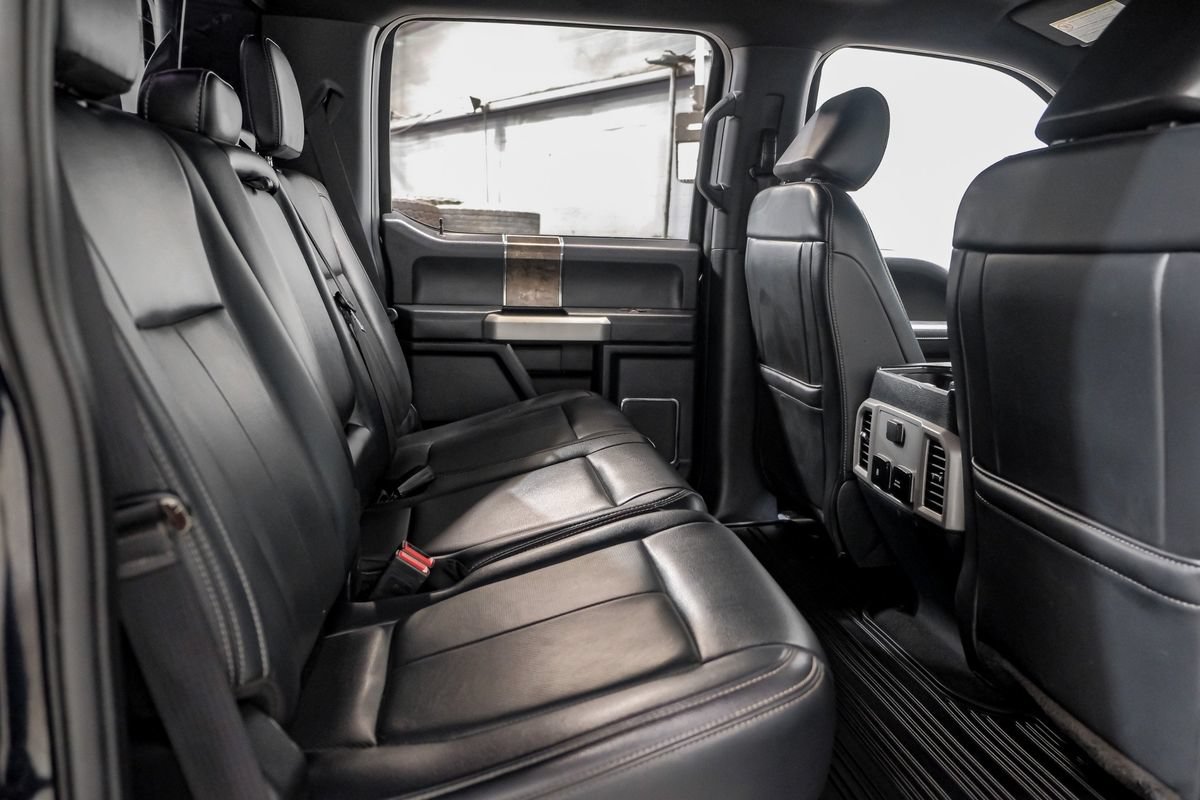 Used 2022 Ford F250 Lariat w/ Black Appearance Package AWD/4WD image 35