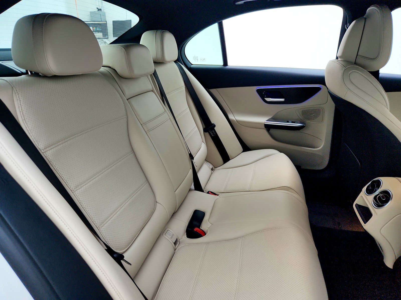 Certified 2024 Mercedes-Benz C 300 Sedan image 27