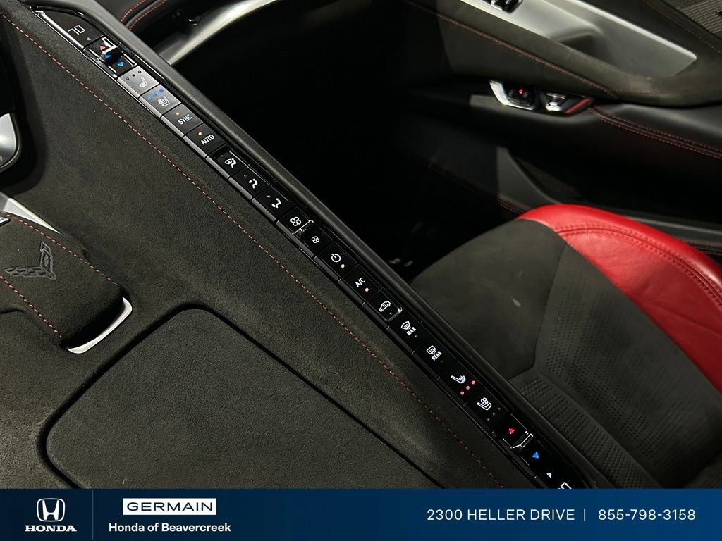 Used 2023 Chevrolet Corvette Stingray Premium Conv w/ Z51 Performance Package RWD image 25
