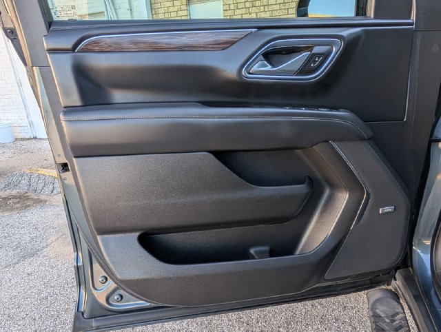 Used 2021 Chevrolet Tahoe Z71 AWD/4WD image 16