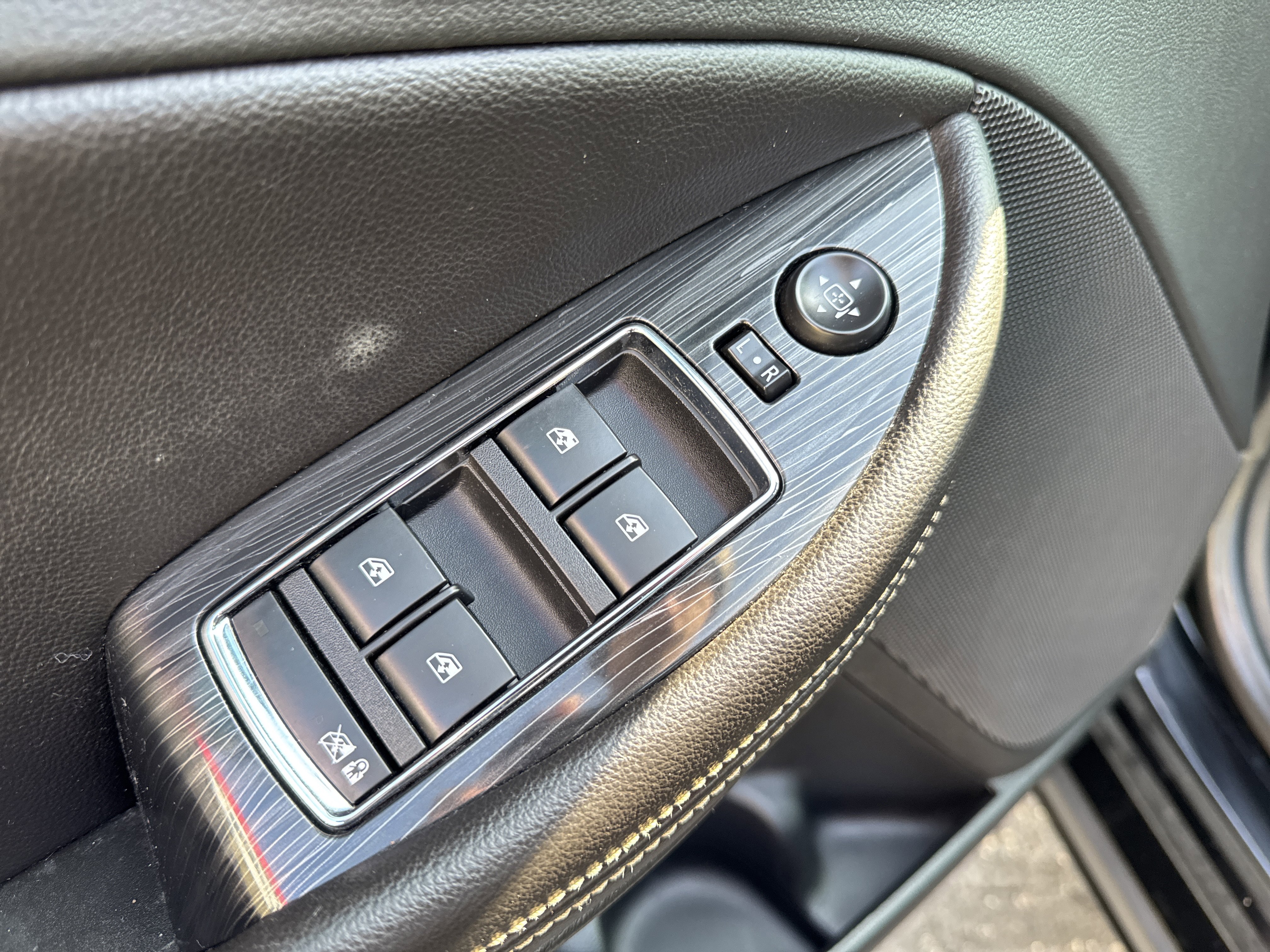 Used 2019 Chevrolet Impala LT image 14