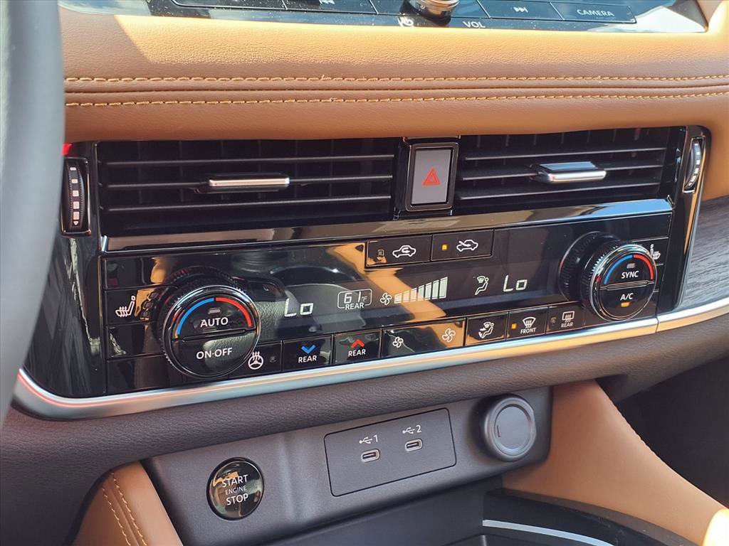 New 2026 Nissan Rogue Platinum image 18