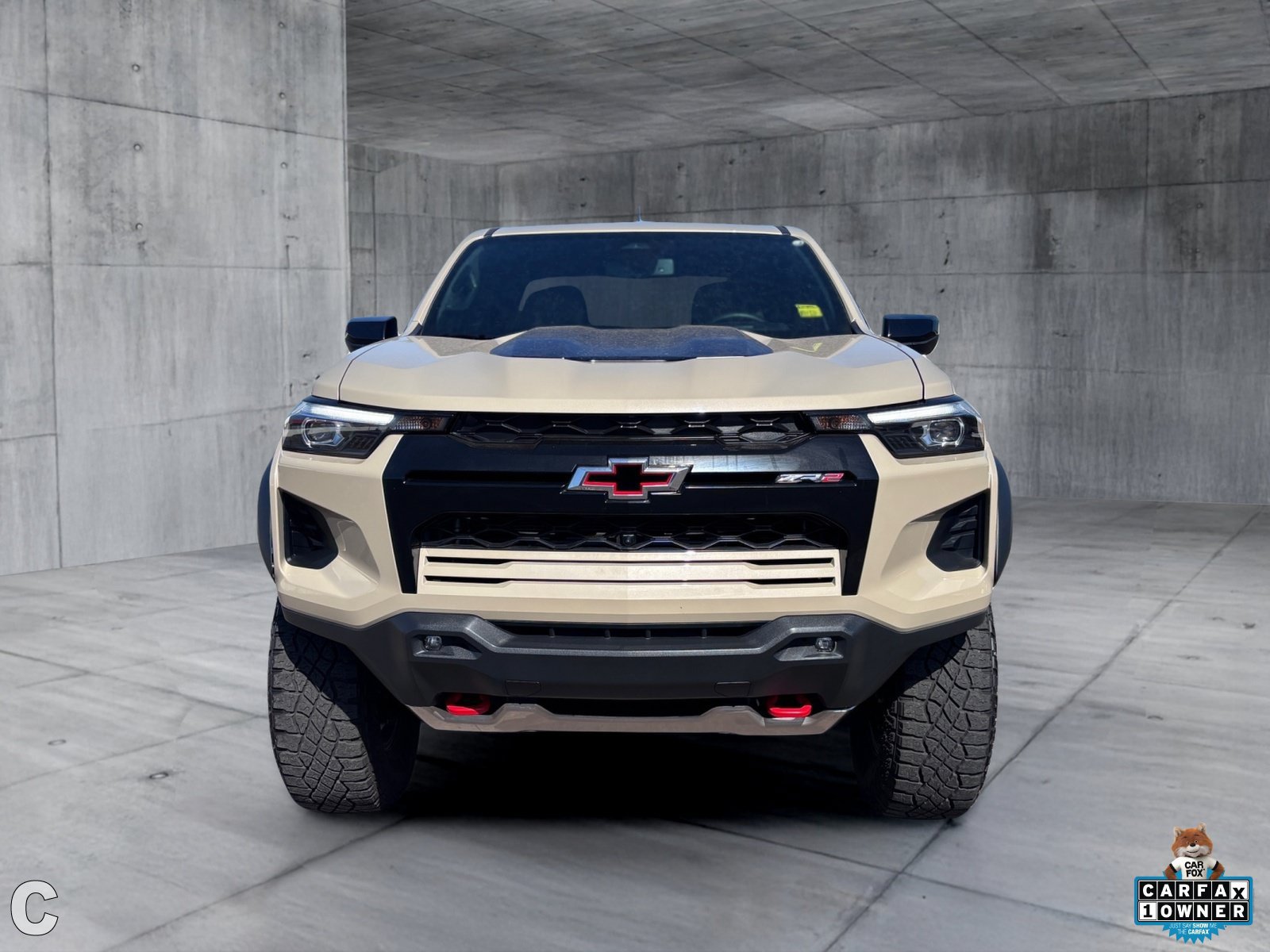 Used 2024 Chevrolet Colorado ZR2 w/ Technology Package AWD/4WD image 5