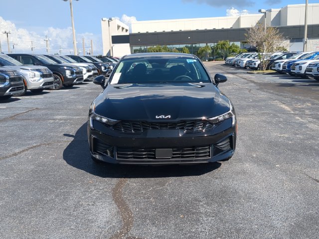 Used 2026 Kia K5 LXS FWD image 3