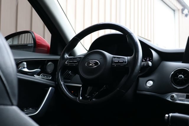 Used 2019 Kia Stinger Premium AWD/4WD image 43