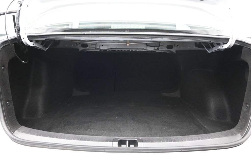Used 2023 Toyota Corolla LE FWD image 25