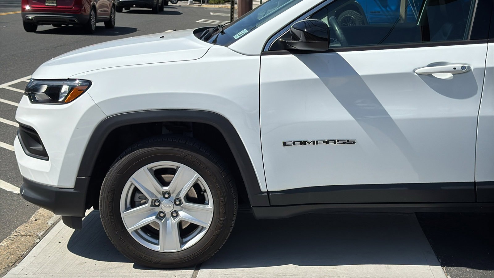 Certified 2022 Jeep Compass Latitude w/ Convenience Group AWD/4WD image 5