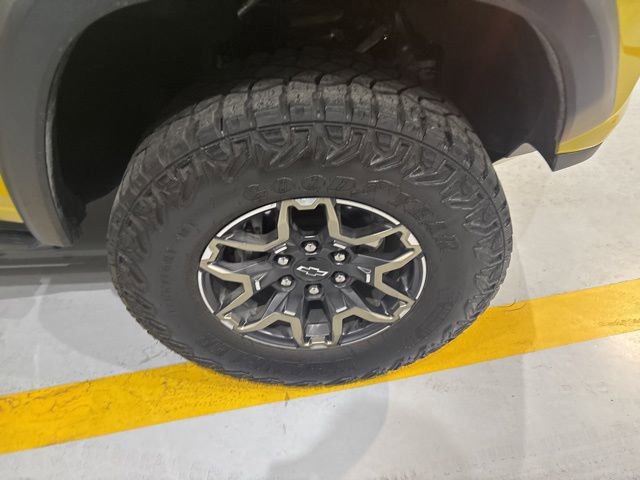 Used 2023 Chevrolet Colorado ZR2 w/ ZR2 Convenience Package III image 36