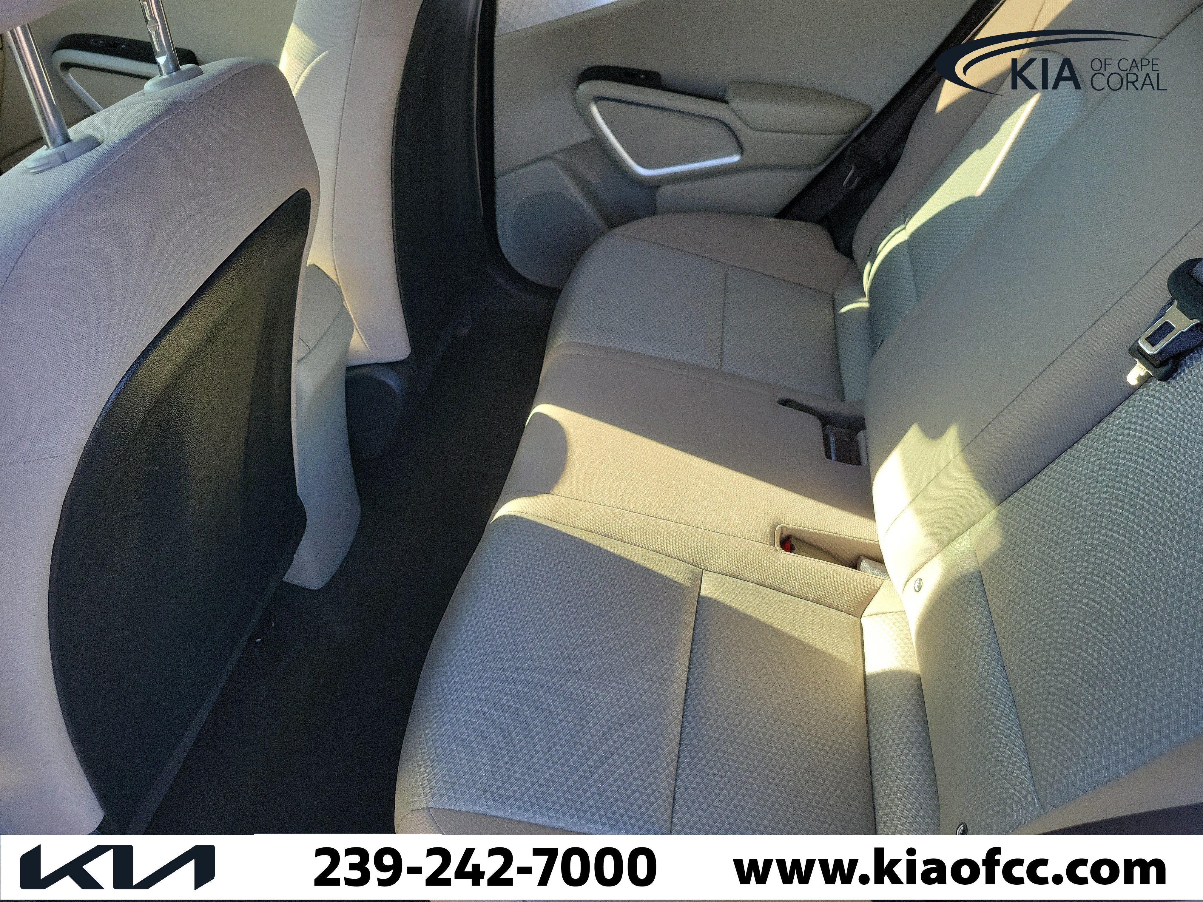 Certified 2024 Kia Soul LX FWD image 12