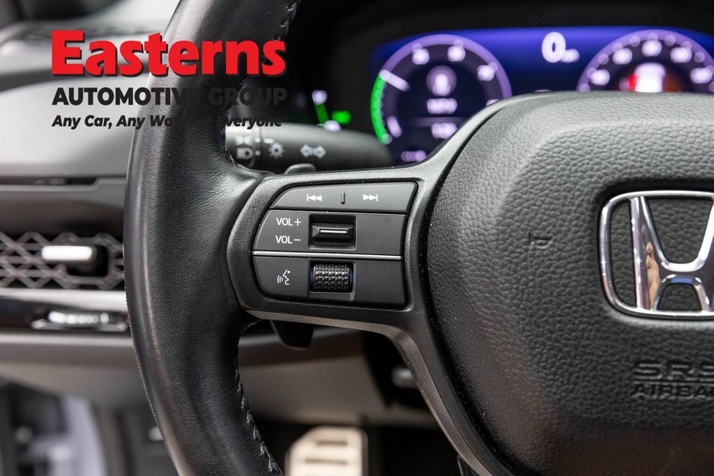 Used 2023 Honda Accord Sport image 15