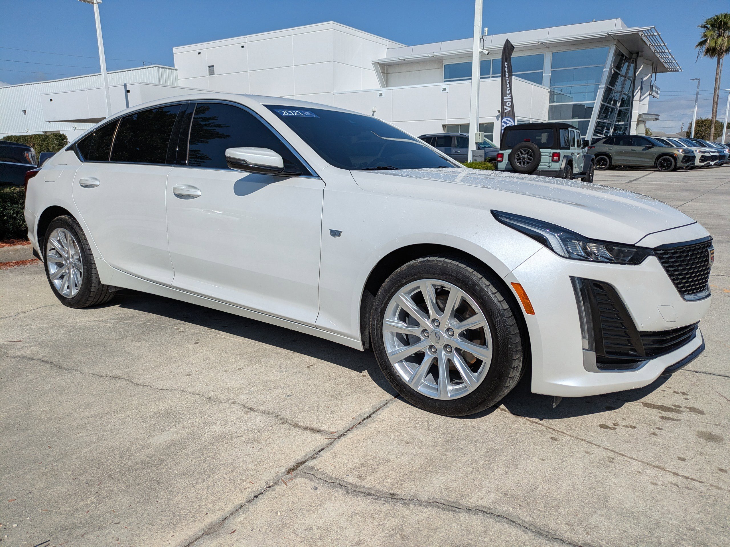 Used 2021 Cadillac CT5 Luxury w/ Sun And Sound Package image 2