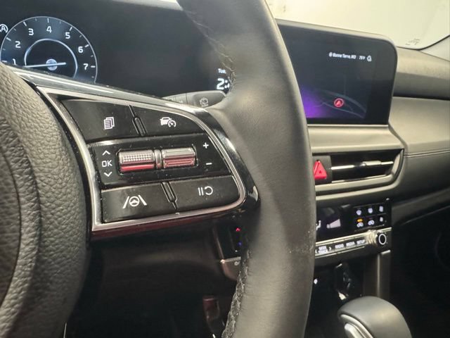 Used 2026 Kia Seltos EX FWD image 17