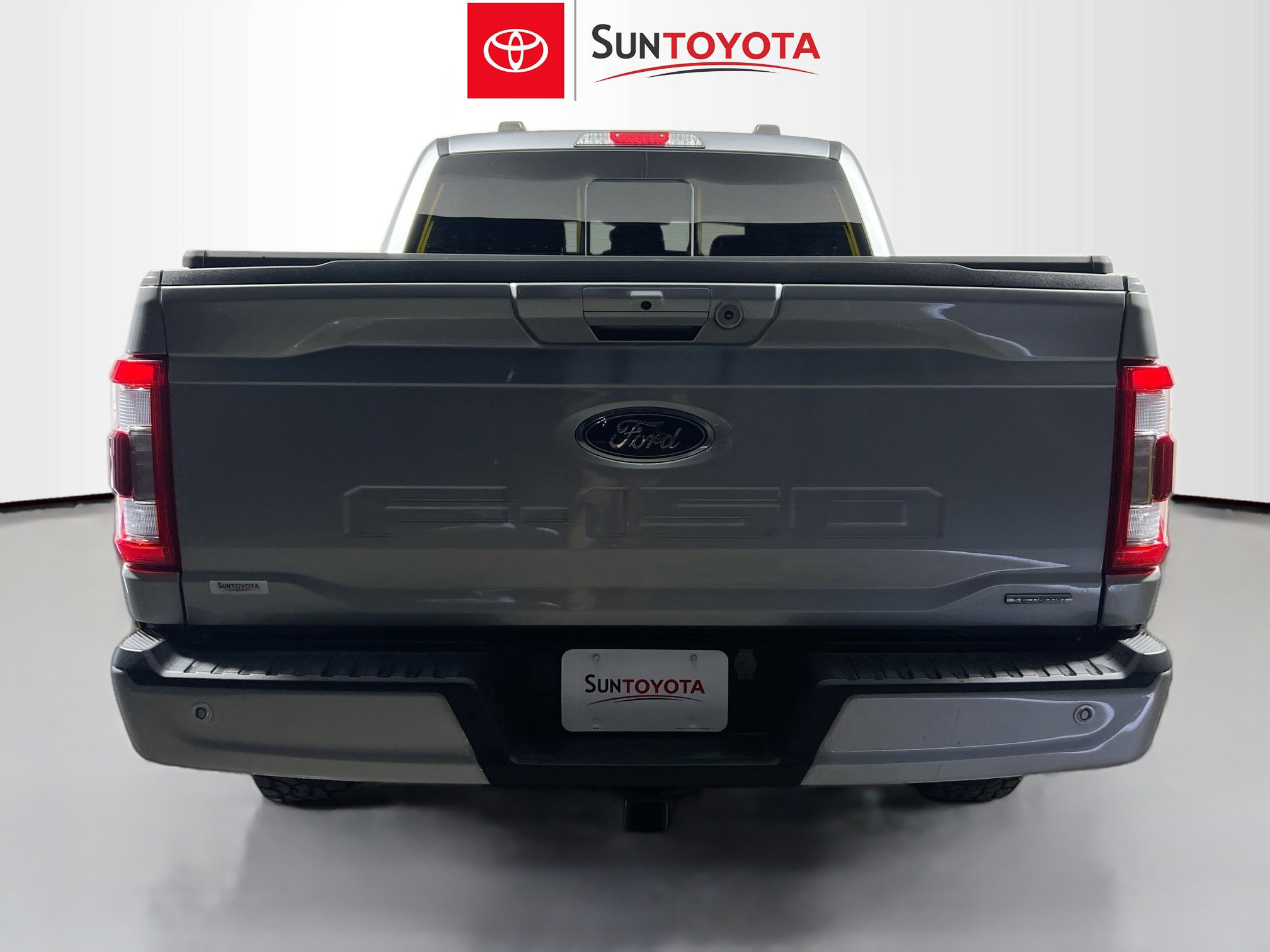 Used 2023 Ford F150 Lariat w/ Equipment Group 502A High image 4