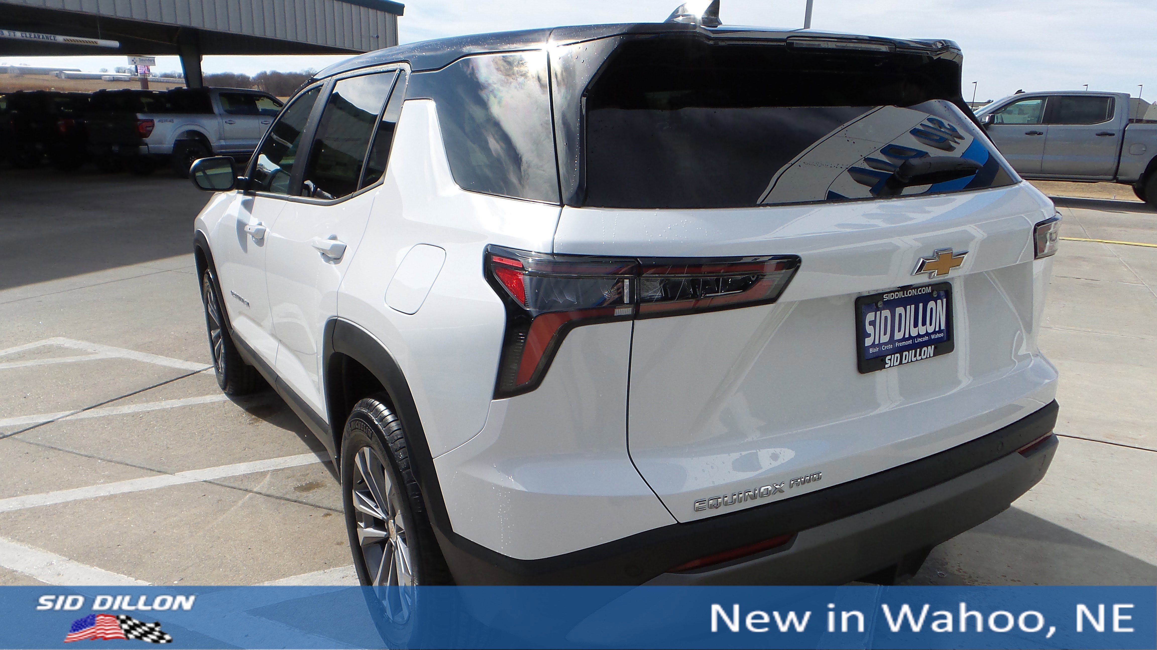 New 2026 Chevrolet Equinox LT w/ Convenience Package II image 3