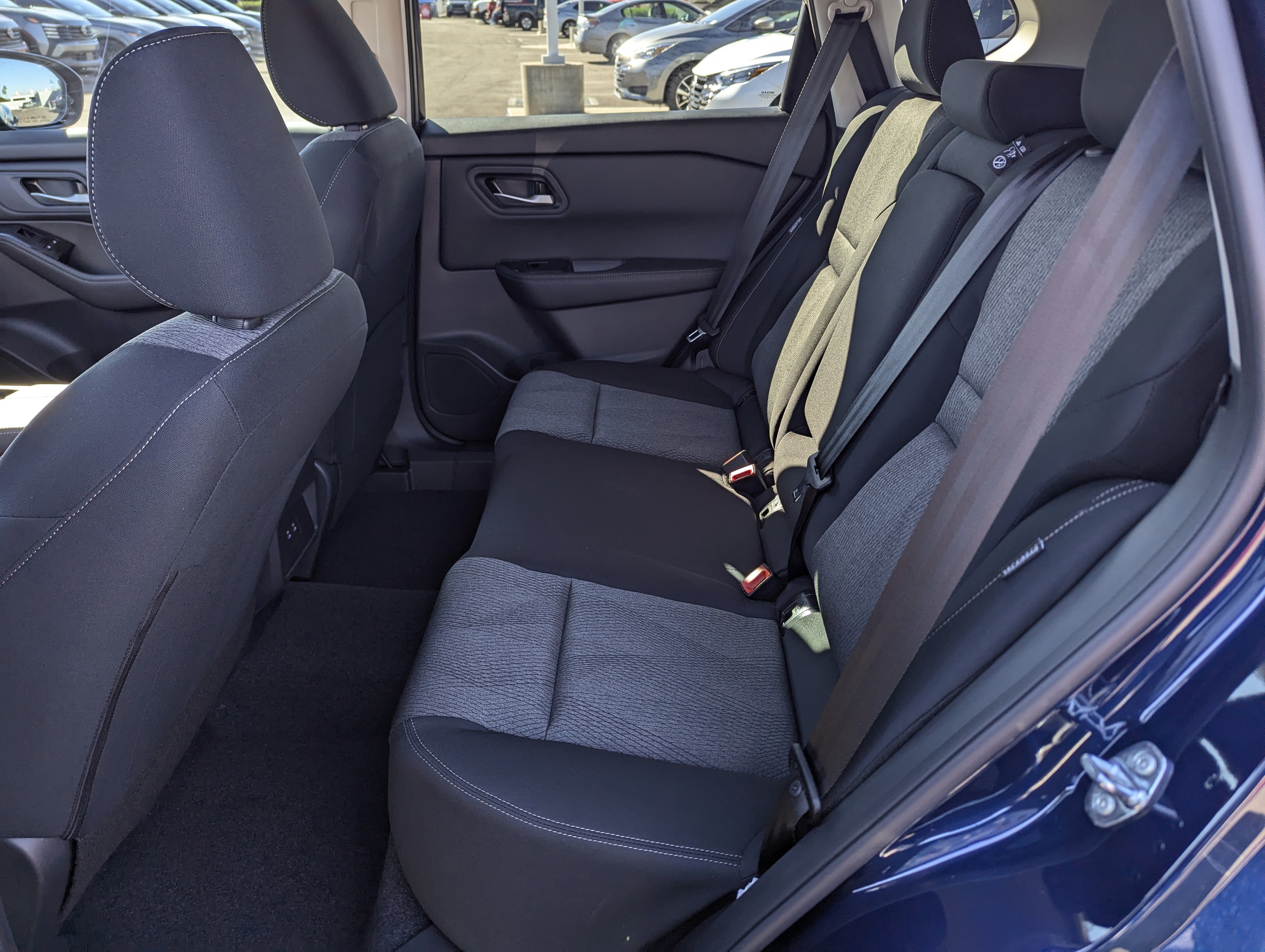 New 2026 Nissan Rogue SV image 8