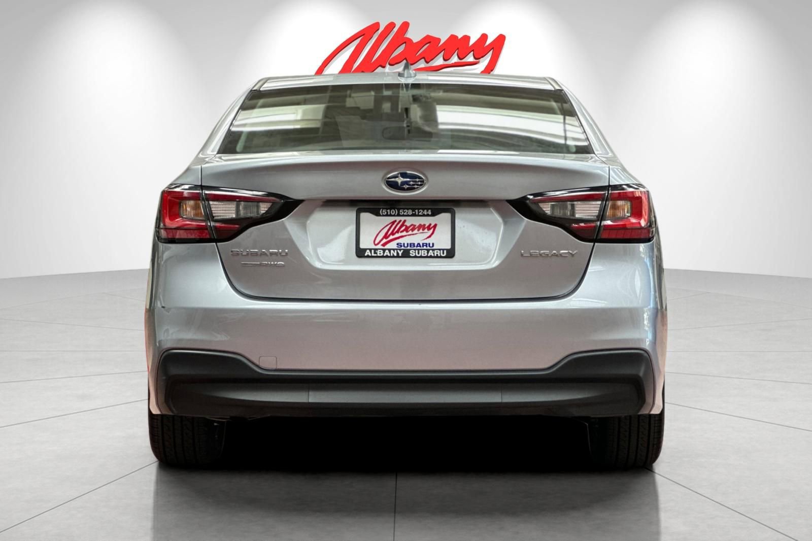 Used 2025 Subaru Legacy Premium AWD/4WD image 5