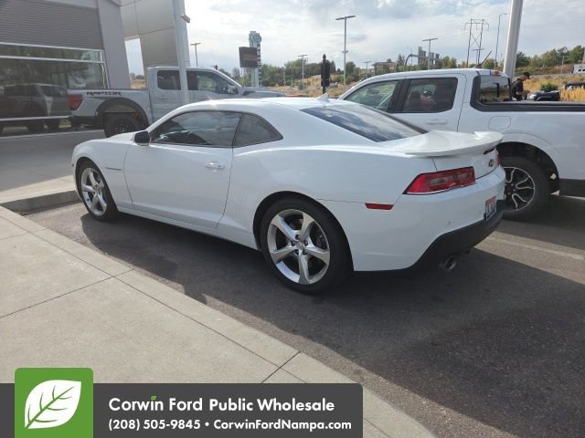 Used 2015 Chevrolet Camaro SS w/ RS Package RWD image 9