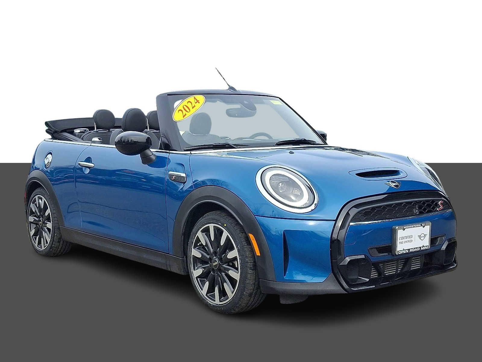Certified 2024 MINI Cooper S image 1