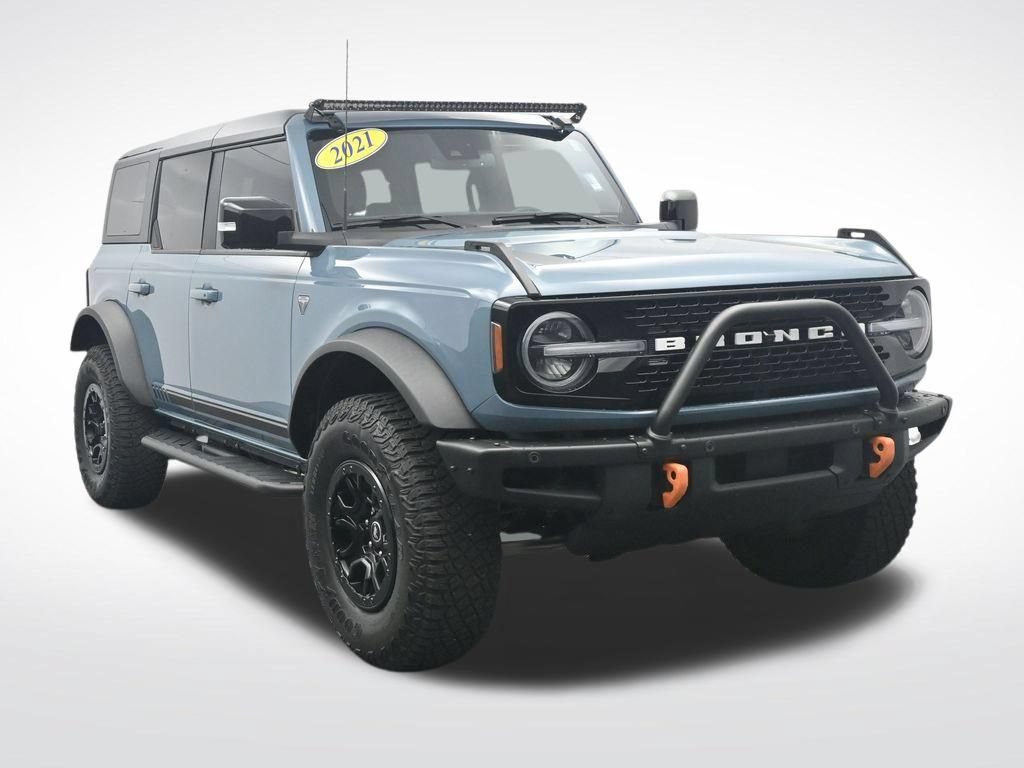 Used 2021 Ford Bronco First Edition AWD/4WD image 3