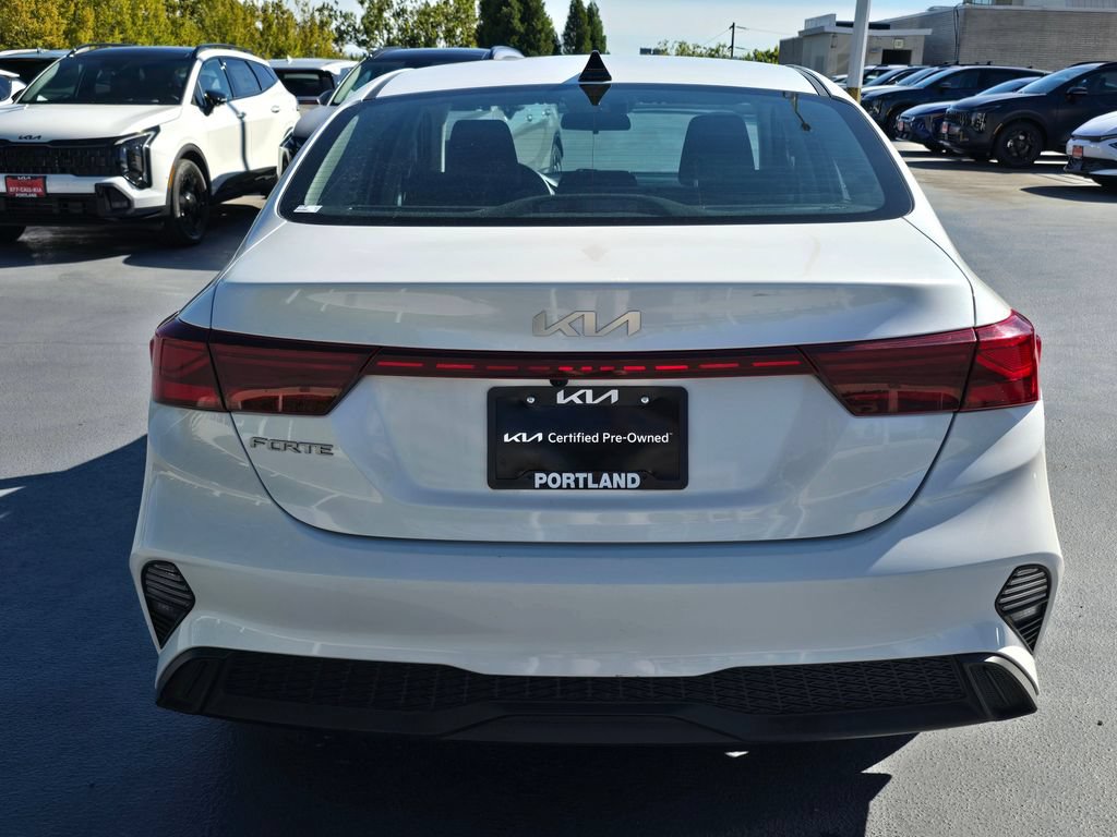 Certified 2024 Kia Forte LXS w/ LXS Technology Package FWD image 4