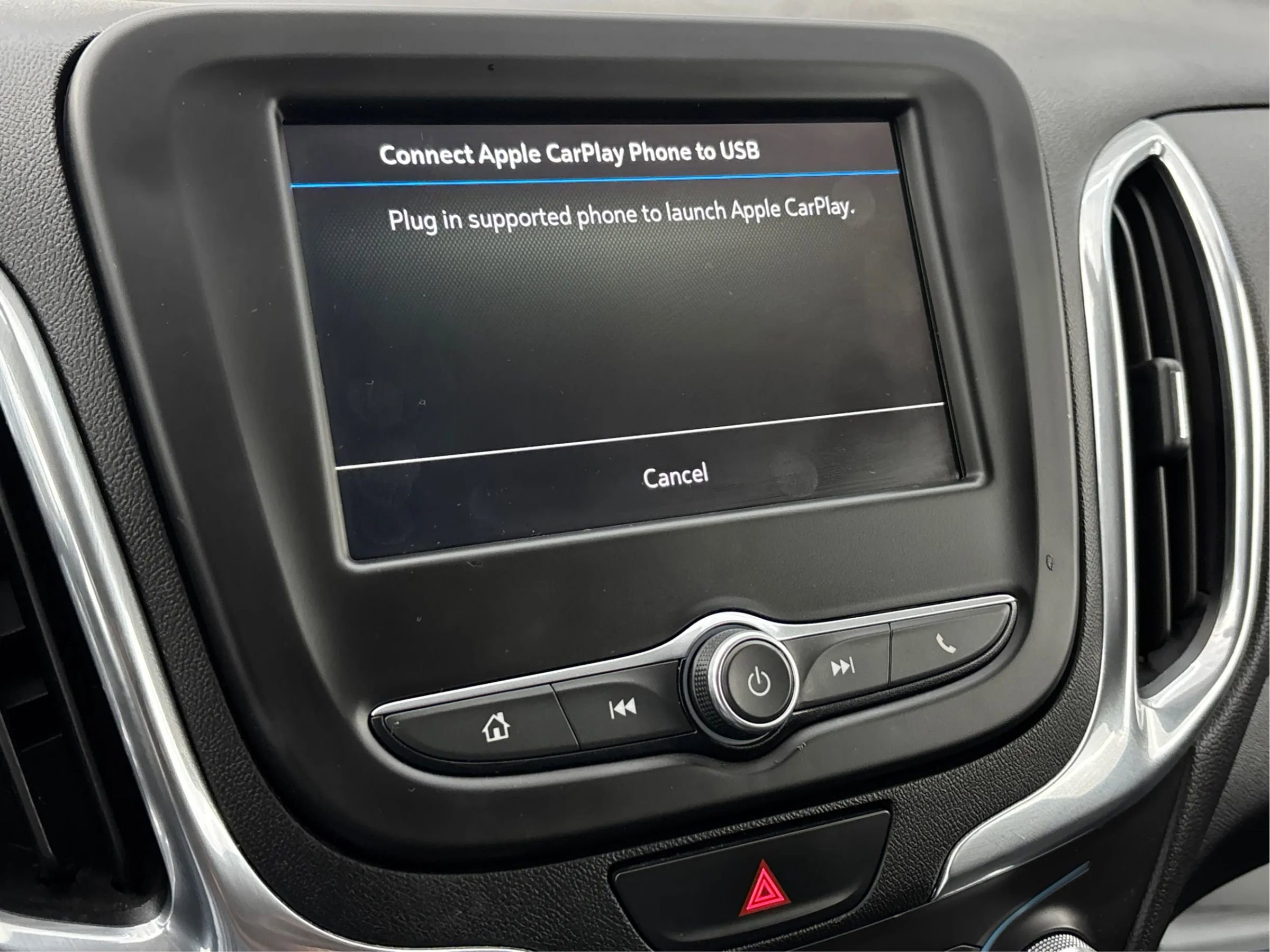 Used 2019 Chevrolet Equinox LT image 44