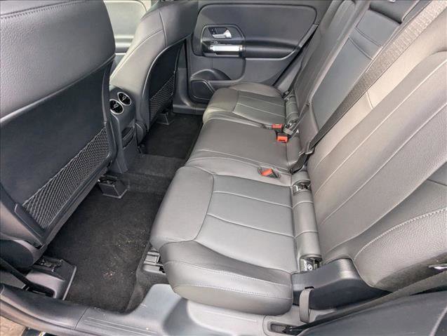 Certified 2025 Mercedes-Benz GLB 250 image 18