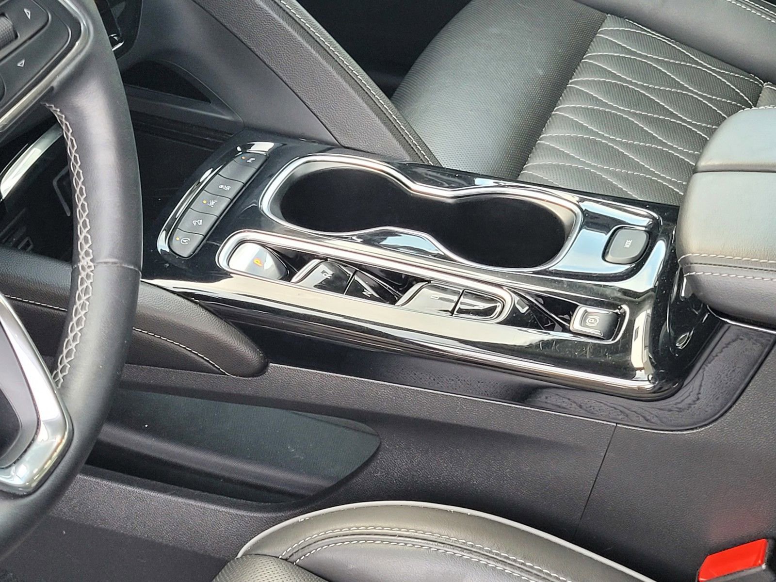 Used 2022 Buick Envision Avenir w/ Safety Package image 20