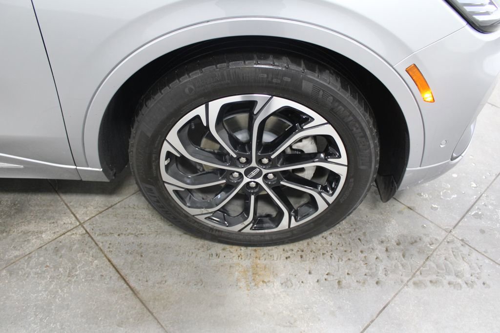 Used 2024 Lincoln Nautilus Reserve image 59