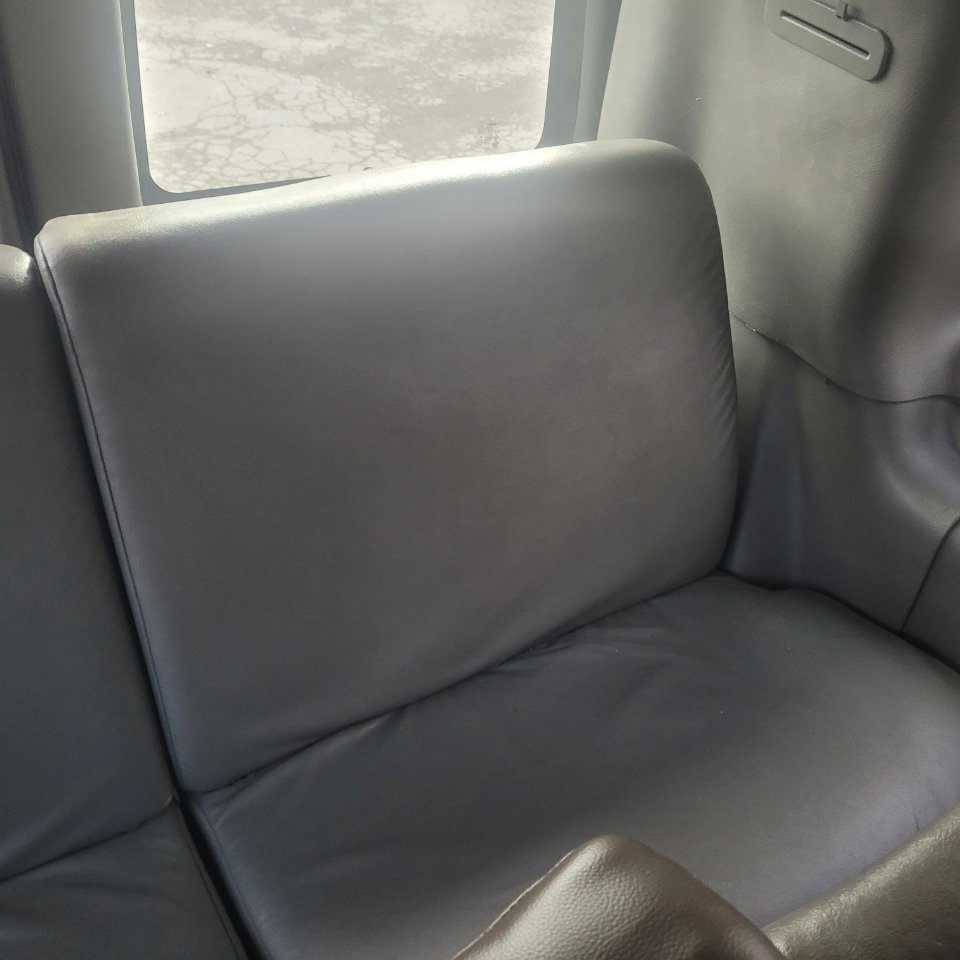 Used 2015 Chevrolet Express 3500 LT w/ LT Preferred Equipment Group image 32