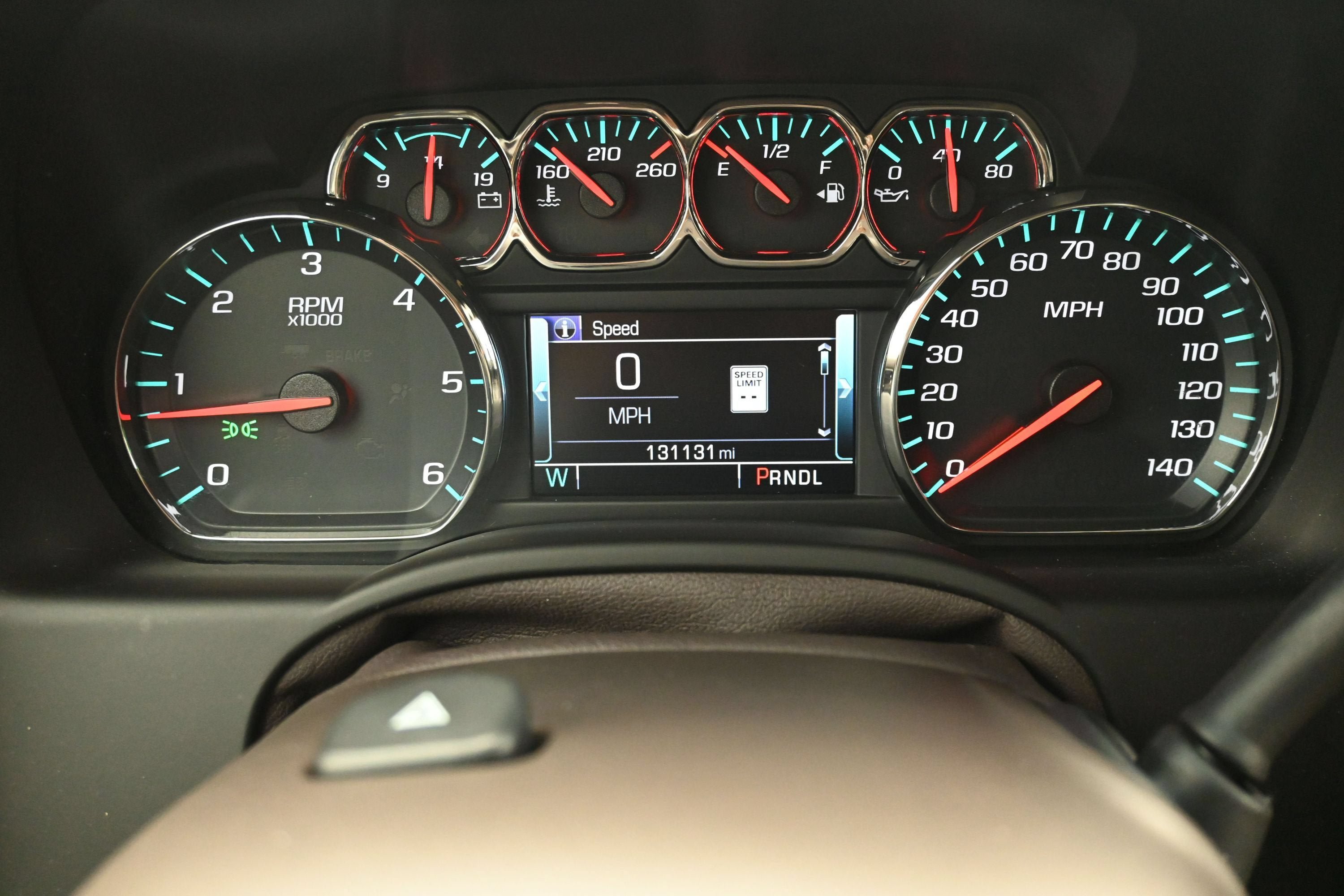 Used 2018 GMC Yukon SLT w/ Open Road Package AWD/4WD image 15