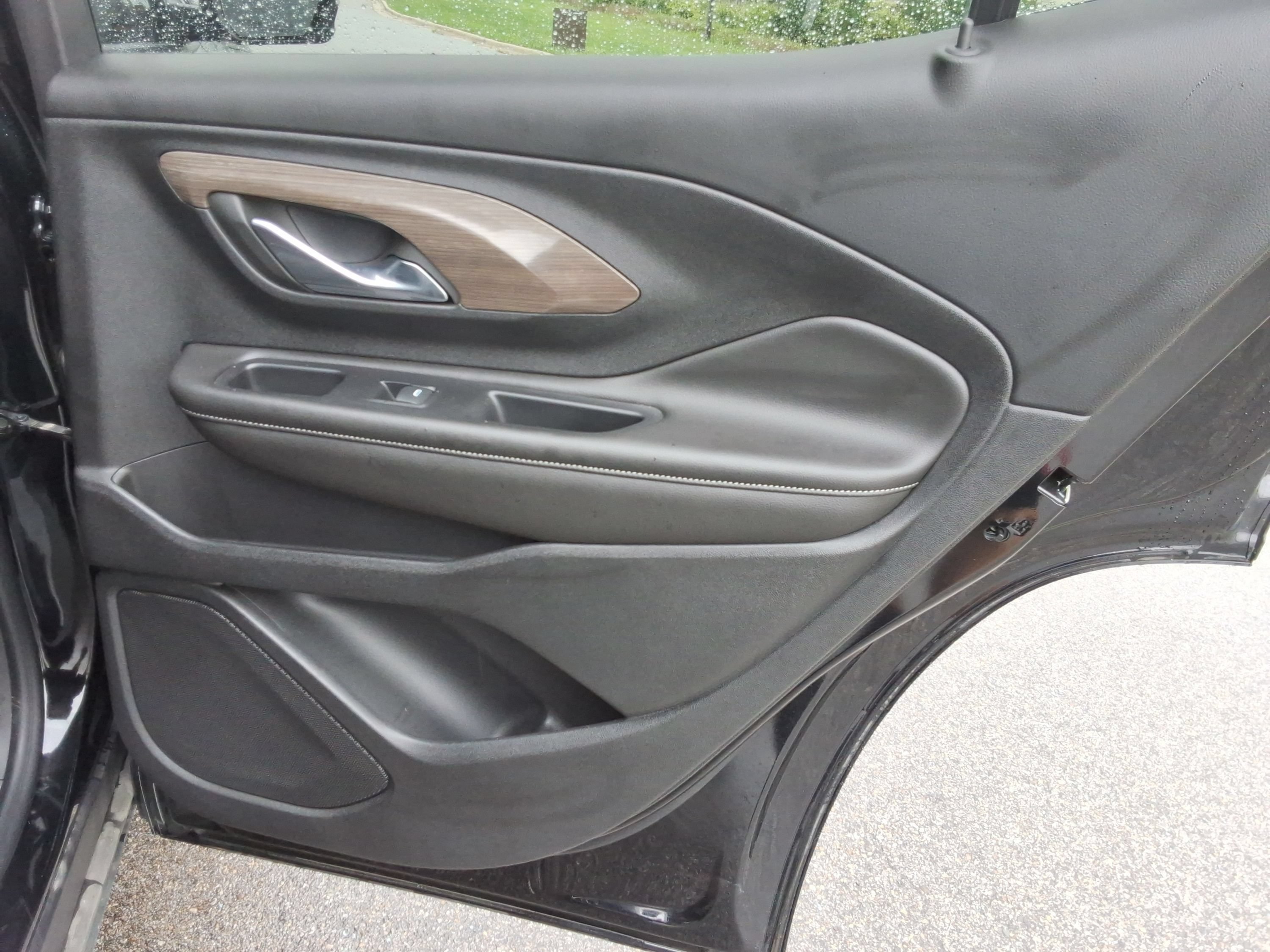 Used 2023 GMC Terrain Denali w/ LPO, Floor Liner Package AWD/4WD image 26