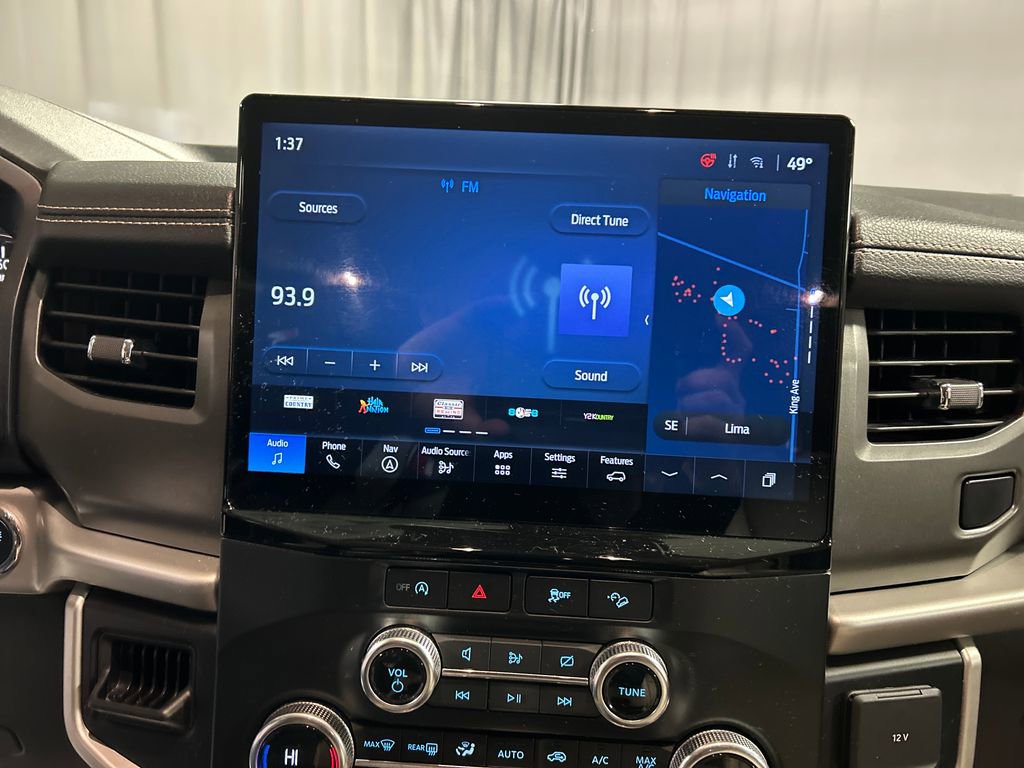 Used 2024 Ford Expedition Max XLT image 17