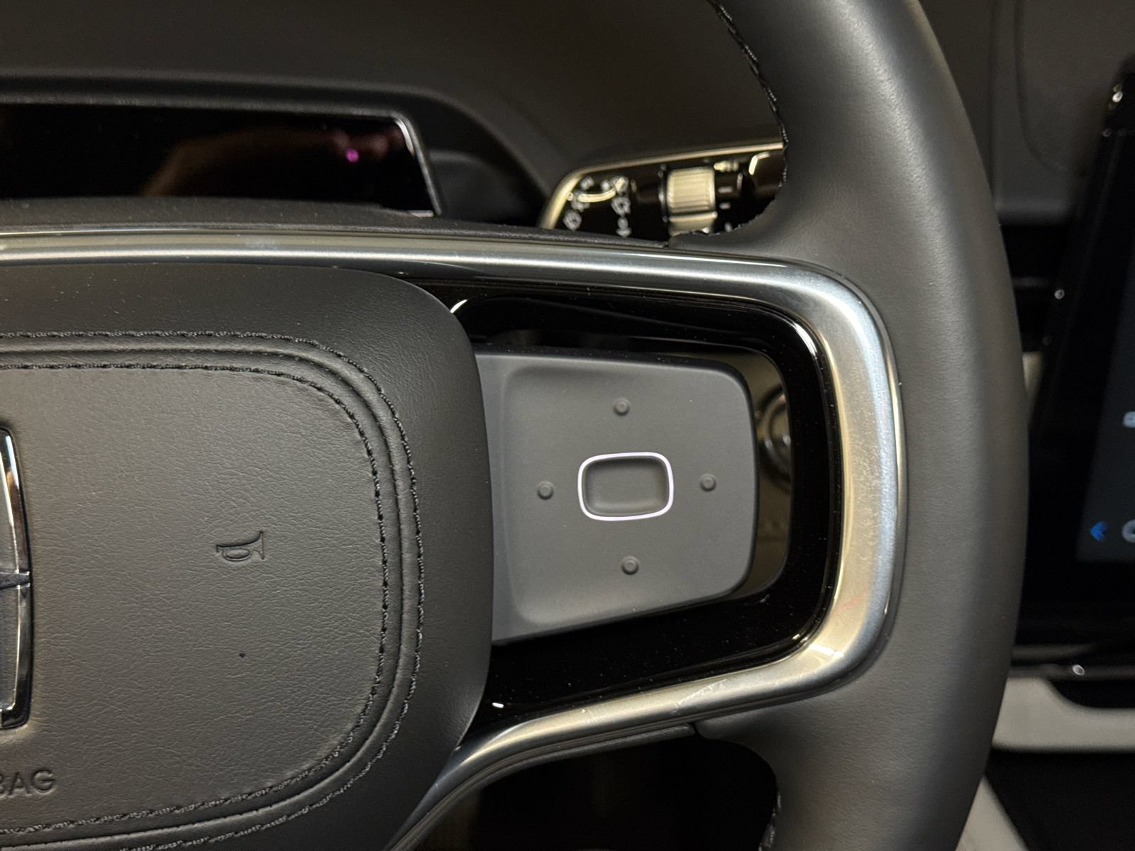 New 2026 Lincoln Nautilus Reserve AWD/4WD image 27