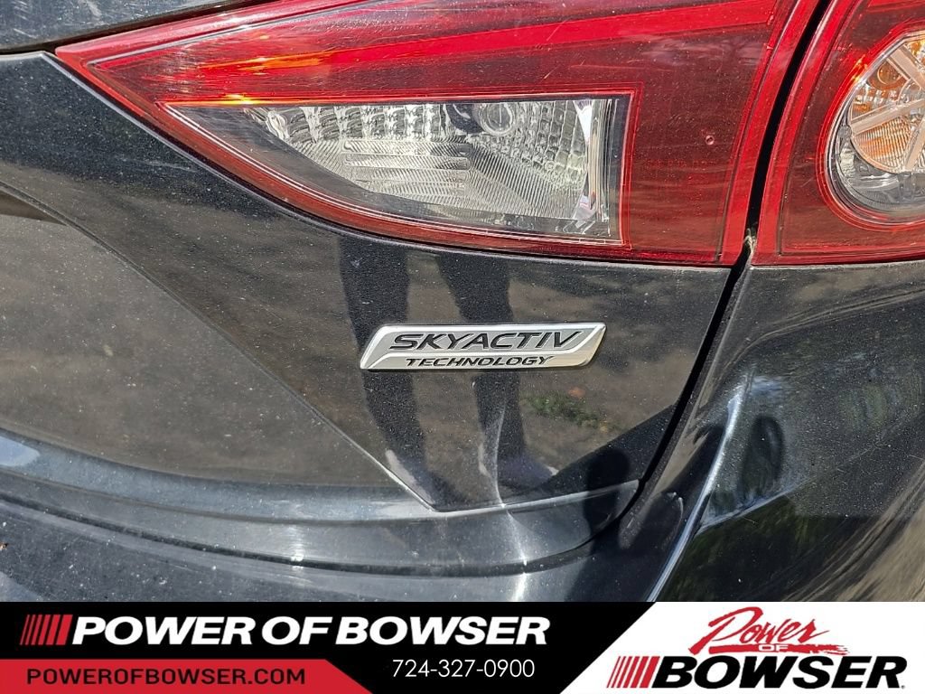 Used 2017 MAZDA MAZDA3 Sport FWD image 11