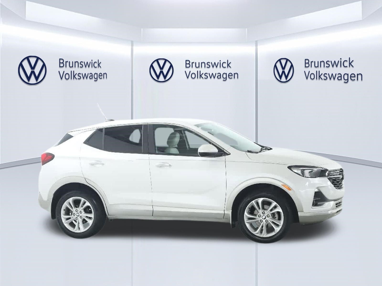 Used 2020 Buick Encore GX Preferred w/ Cold Weather Comfort Package AWD/4WD image 11