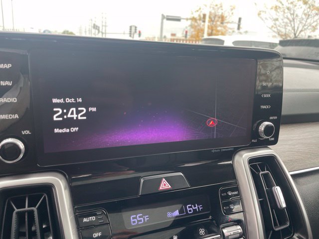Used 2023 Kia Sorento EX w/ Panoramic Sunroof Package FWD image 14