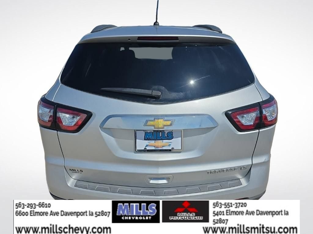Used 2015 Chevrolet Traverse LS FWD image 4