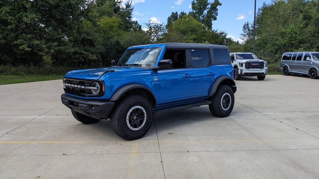 Used 2023 Ford Bronco Outer Banks w/ Sasquatch Package AWD/4WD image 7