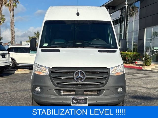 Used 2025 Mercedes-Benz Sprinter 2500 image 6