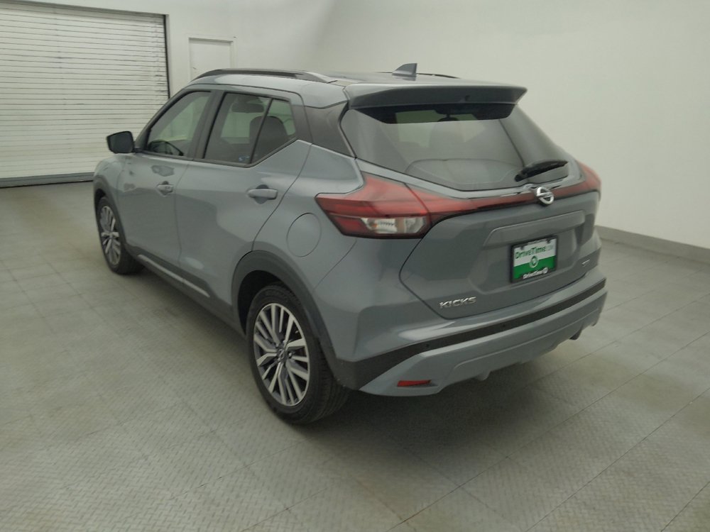 Used 2021 Nissan Kicks SR w/ SR Premium Package FWD image 5