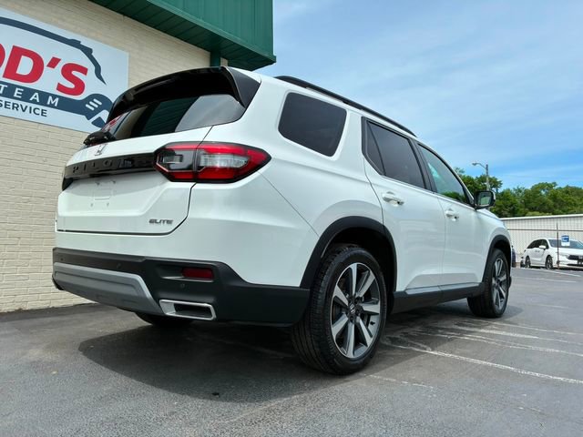 Used 2023 Honda Pilot Elite image 6