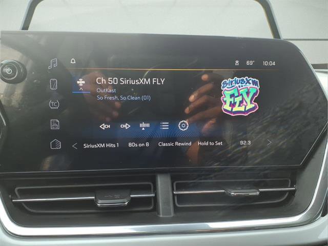 Certified 2024 Chevrolet Trax LT w/ Driver Confidence Package image 15