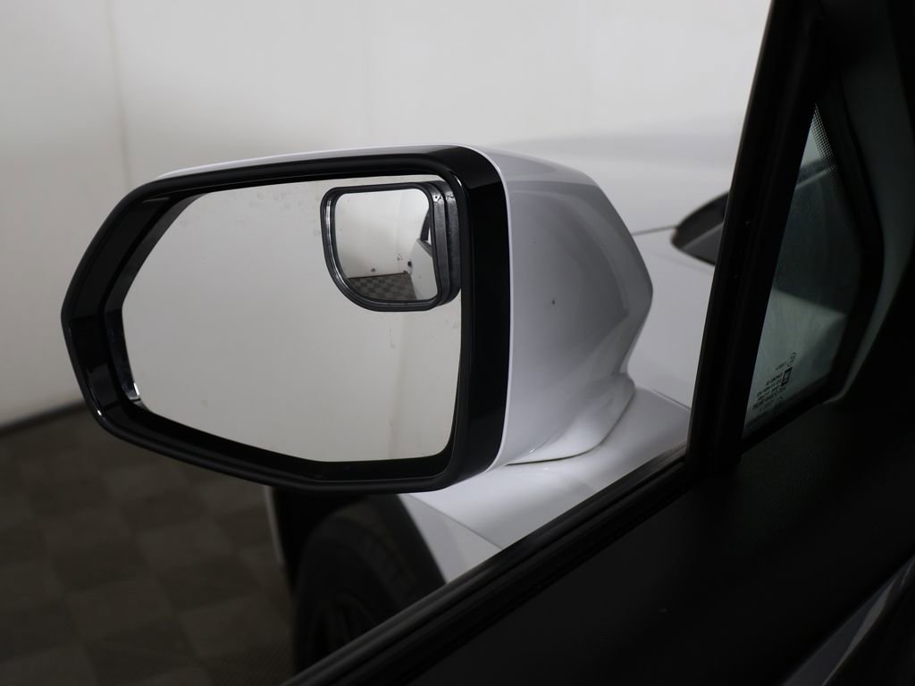 Used 2023 Chevrolet Blazer LT image 28