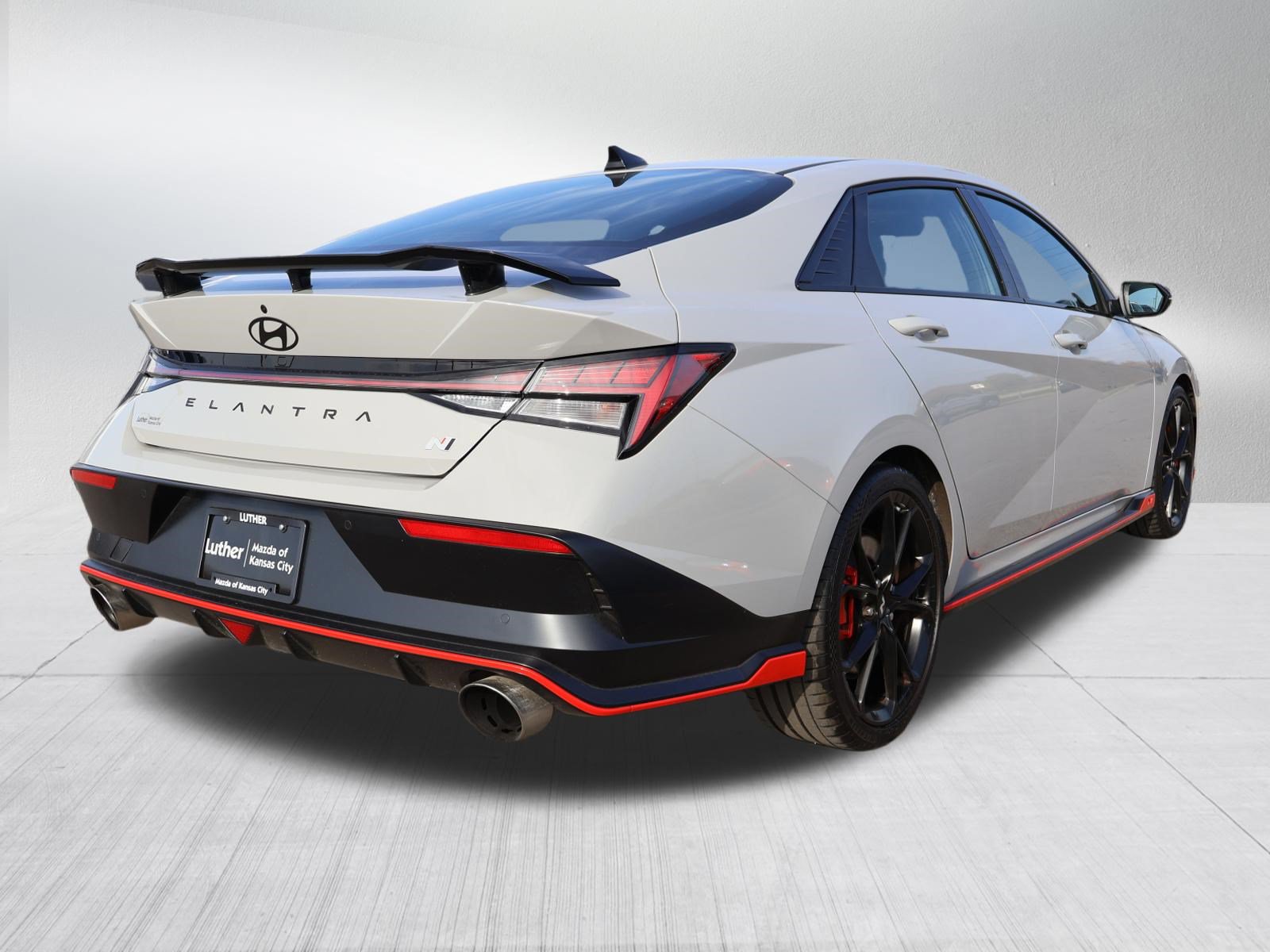 Used 2025 Hyundai Elantra N FWD image 7