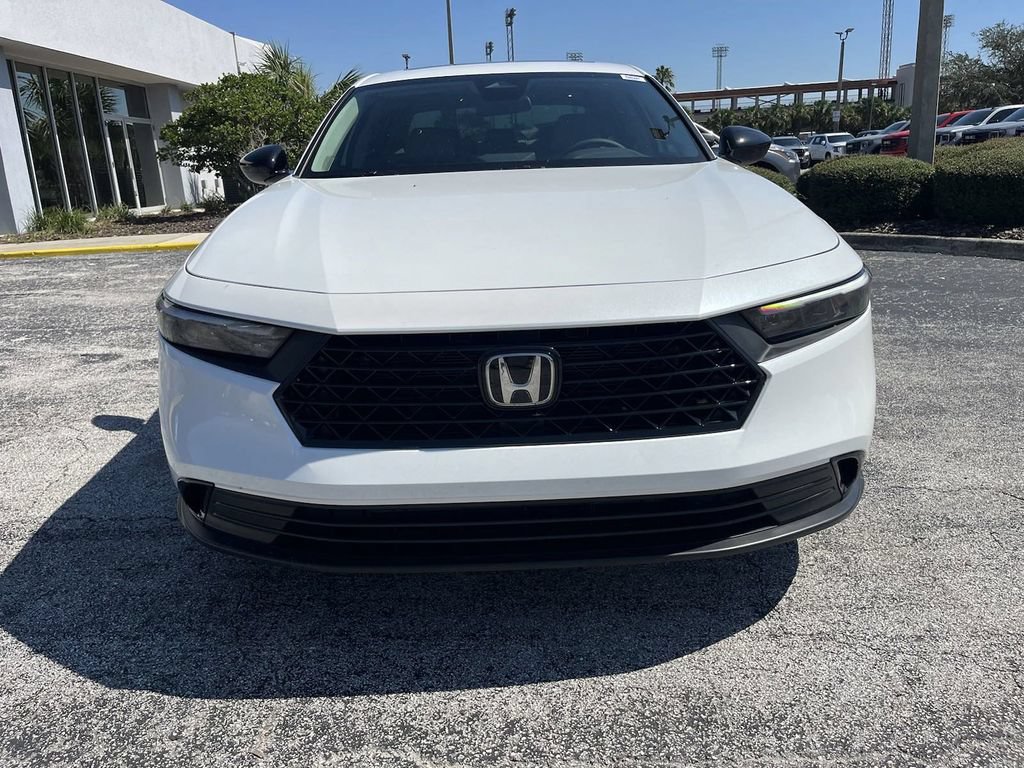 New 2025 Honda Accord SE image 3