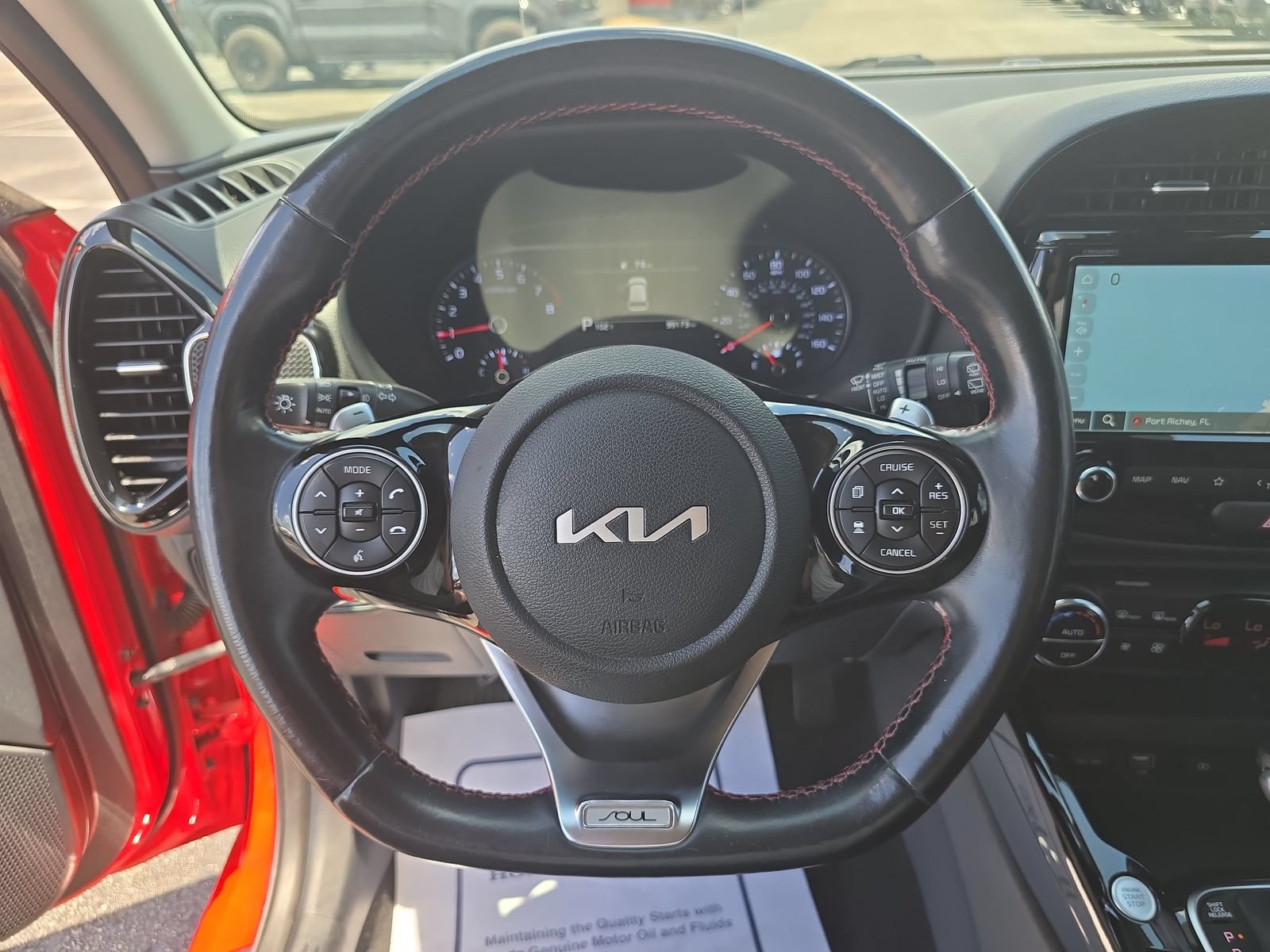 Used 2022 Kia Soul Turbo FWD image 25