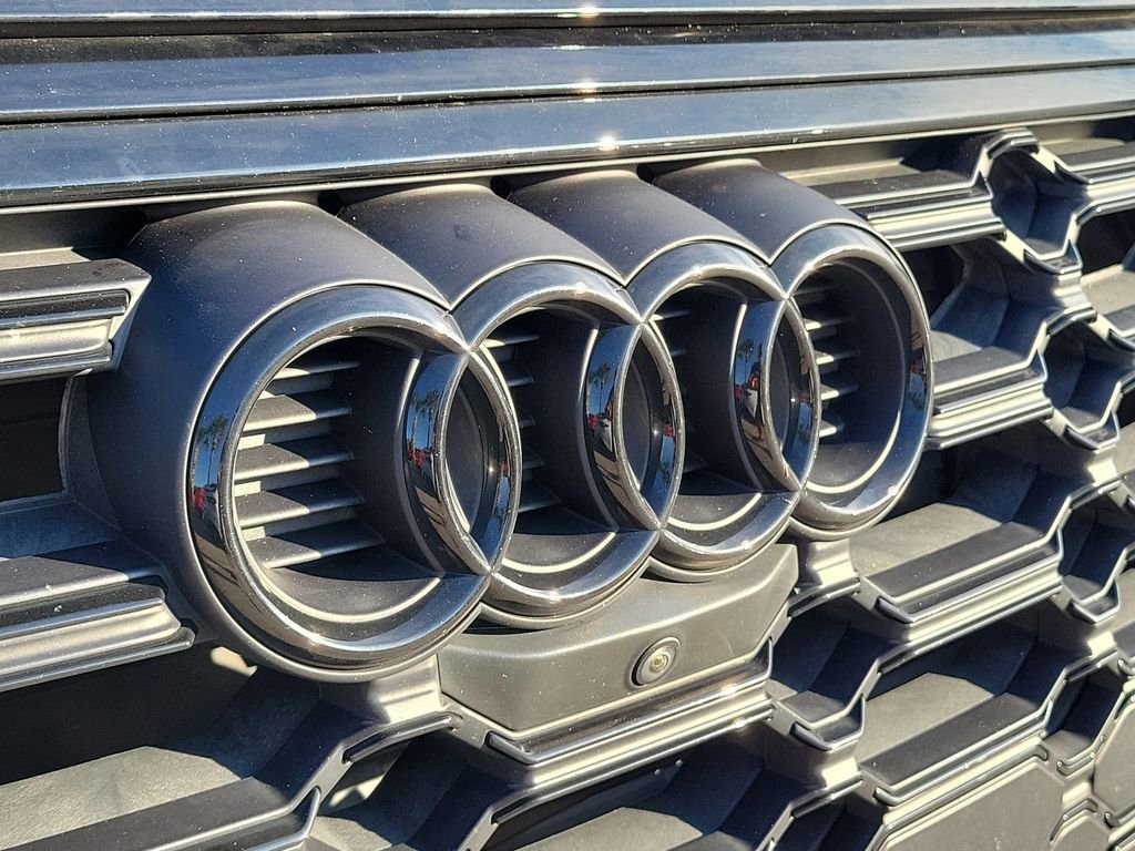 Used 2024 Audi Q5 2.0T Premium Plus w/ Premium Plus Package image 5