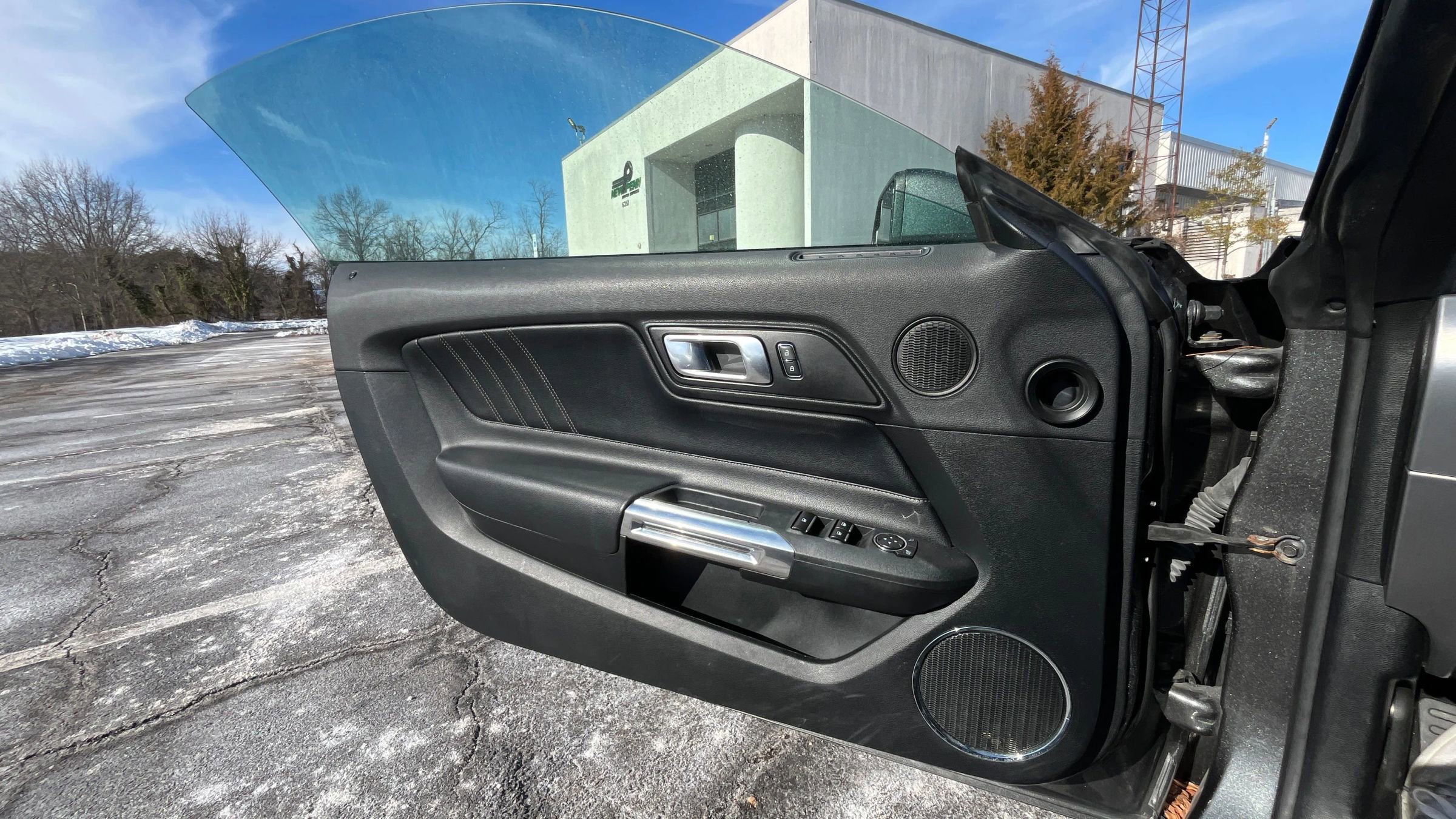 Used 2020 Ford Mustang Premium image 20