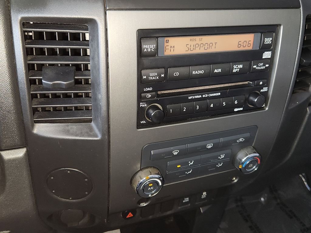 Used 2012 Nissan Titan SV image 32